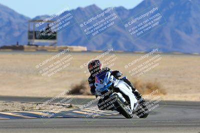 media/Jan-08-2022-SoCal Trackdays (Sat) [[1ec2777125]]/Turn 4 (1145am)/